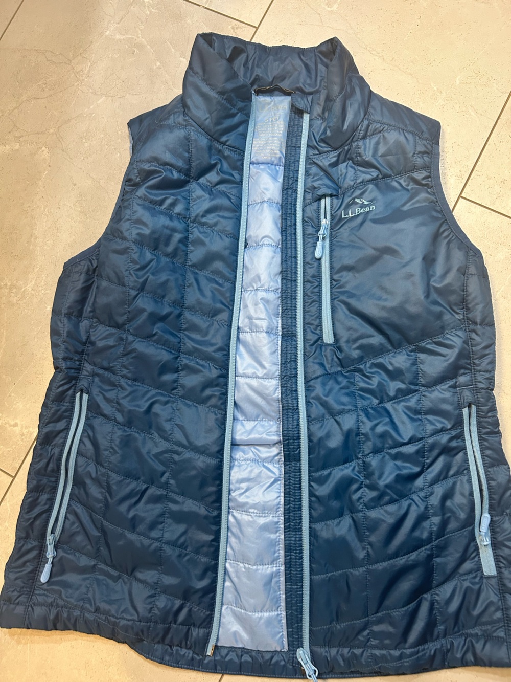 L.L.Bean Women's Quilted Insulated PrimaLoft Vest Navy Blue Size small petite